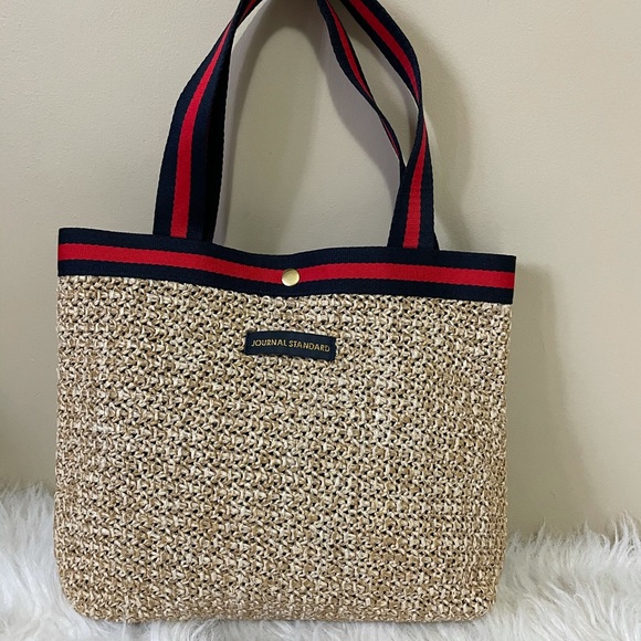 Hand woven soft rattan Shoulder bag - Picture 1 of 11